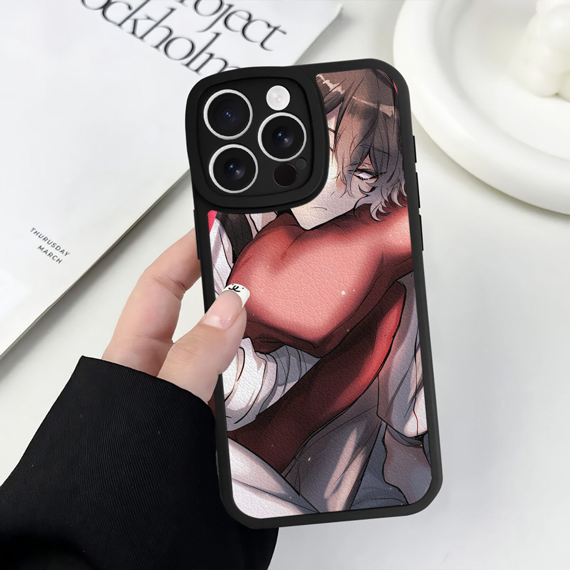 （画像用） 文豪ストレイドッグス Bungo Stray Dogs 【iPhone 16シリーズ対応】シリコンスマホケース（レザー調） 材質：シリコン